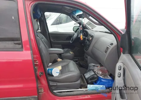 2002 Ford Escape Xlt from USA, damaged, VIN 1FMCU04192KC85580